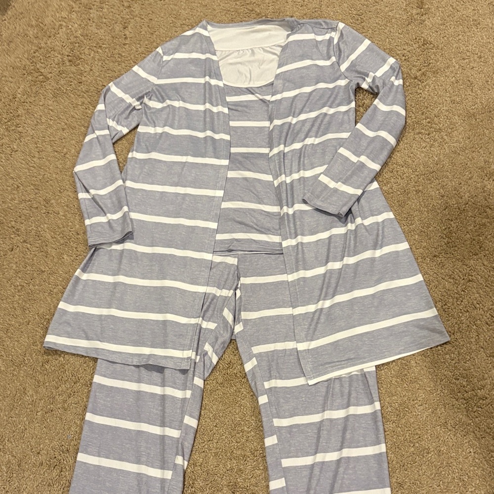 Women’s Maternity Gray & White Striped Lounge Set - Three Piece Matching Set